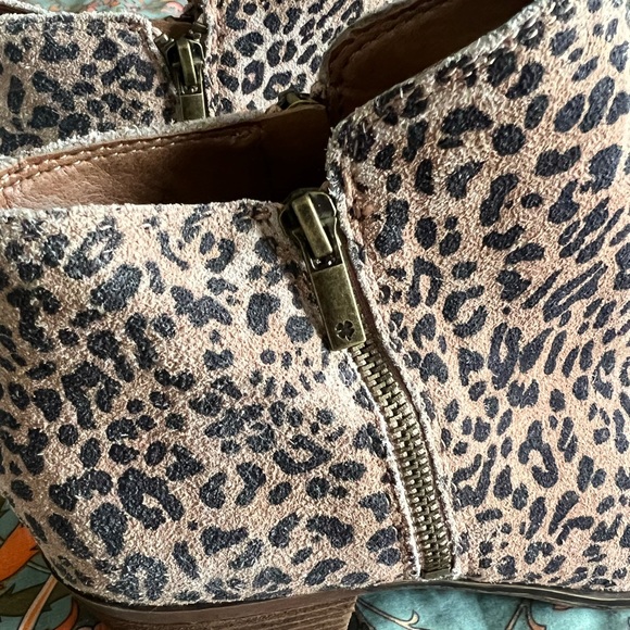 Lucky Brand Cheetah Leather Booties - Picture 4 of 10